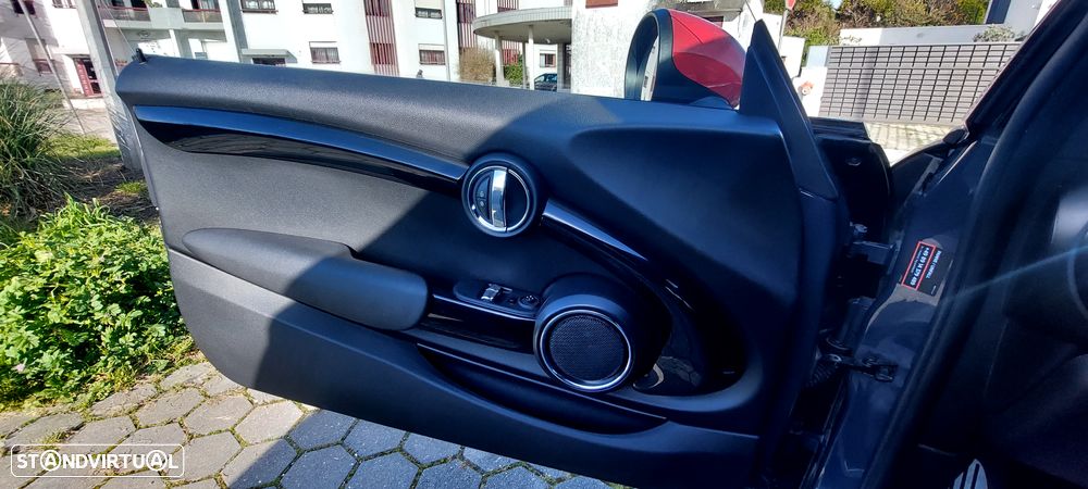 MINI 3 Portas John Cooper Works Auto Desportiva - 3