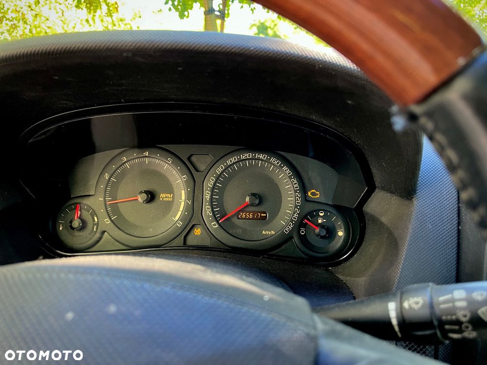 Cadillac CTS - 7