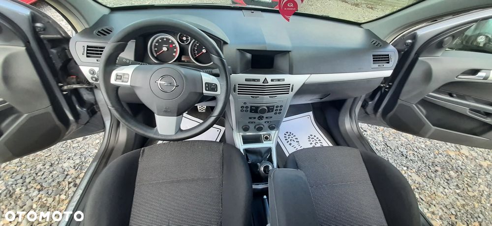 Opel Astra - 24