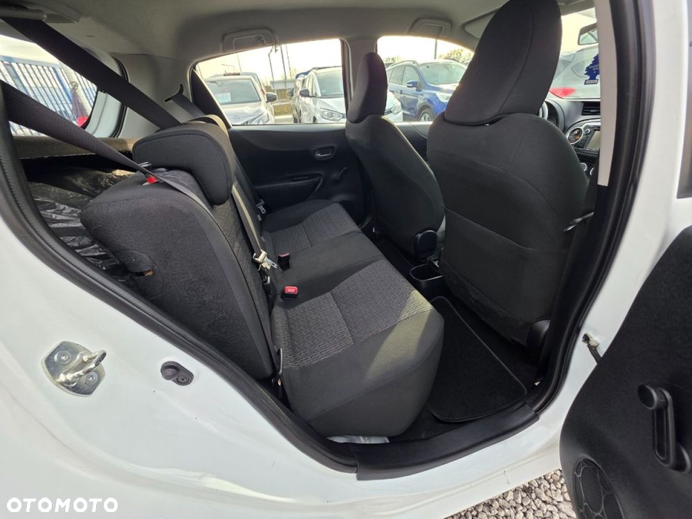 Toyota Yaris - 19