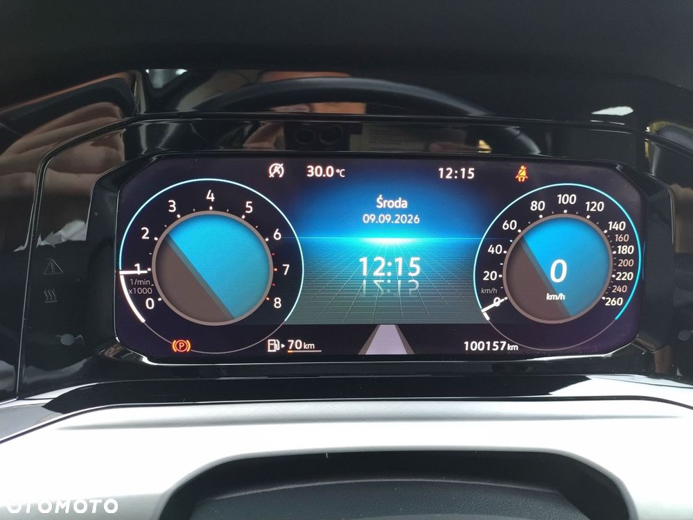 Volkswagen Golf - 14