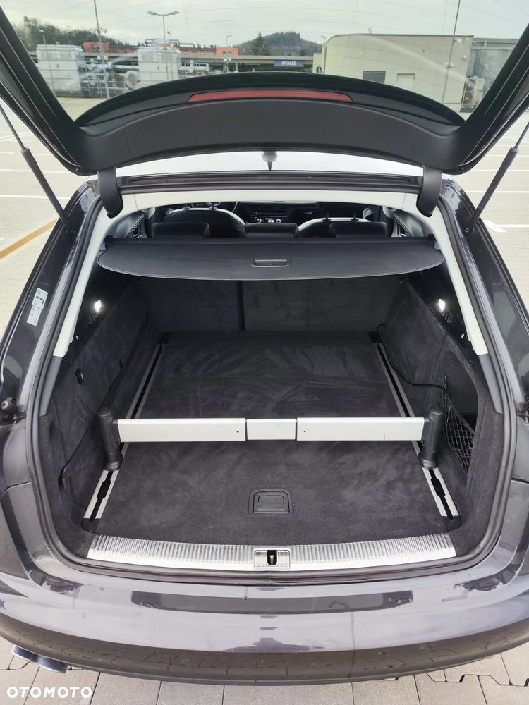 Audi A6 - 12