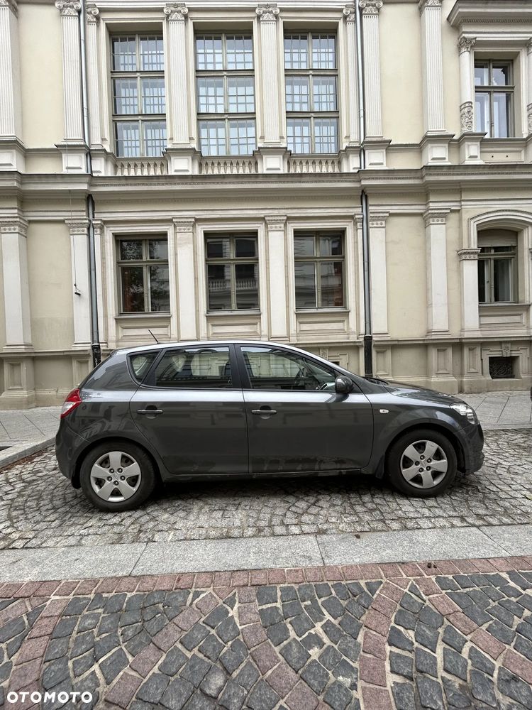Kia Ceed 1.4 Comfort + - 11