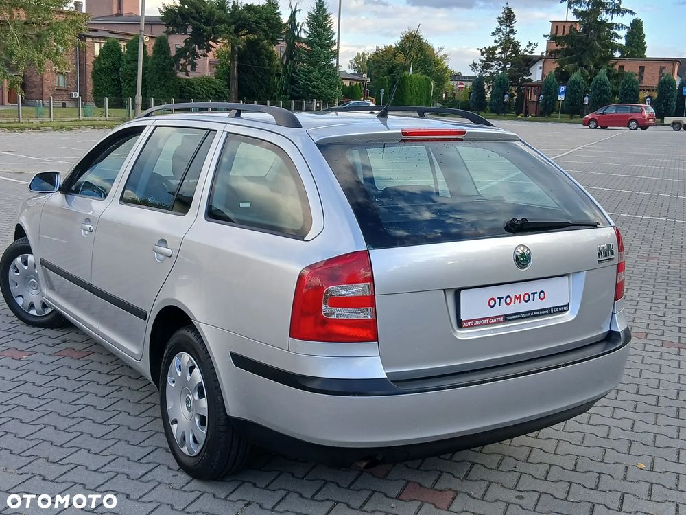 Skoda Octavia 1.6 Style - 34
