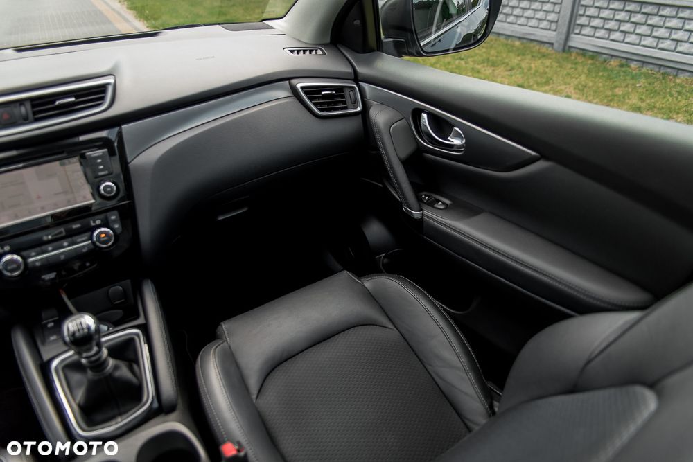 Nissan Qashqai 1.3 DIG-T Tekna - 31