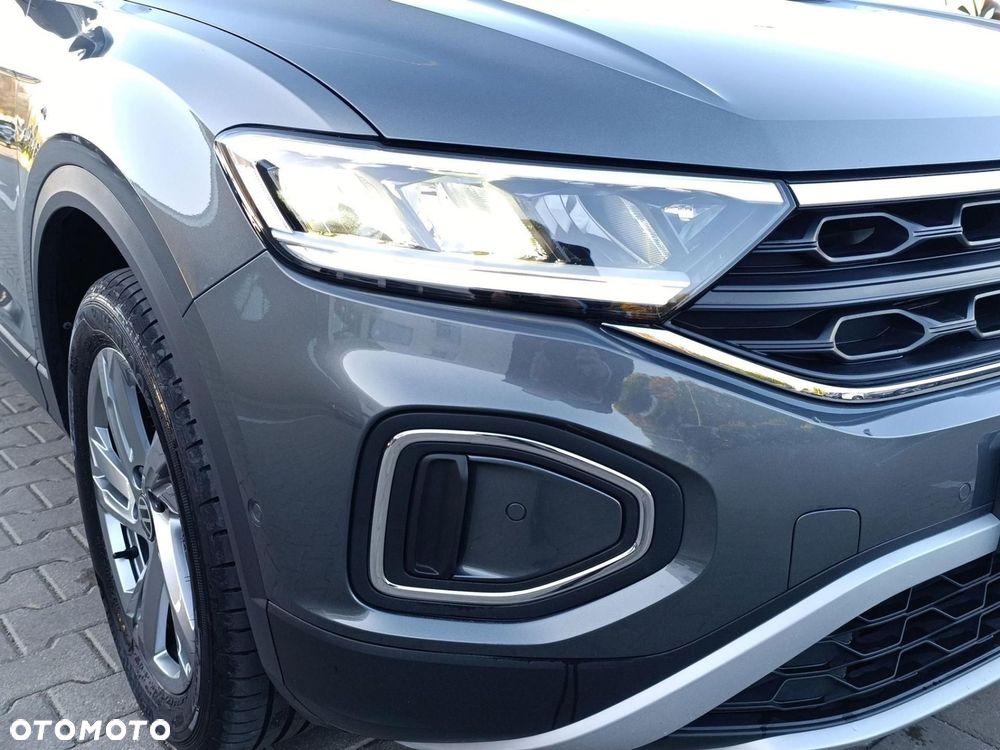 Volkswagen T-Roc - 18
