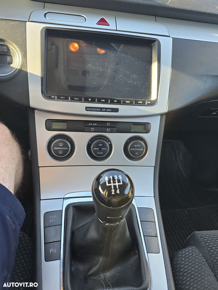 Volkswagen Passat 2.0 TDI Comfortline DPF - 18