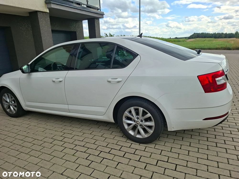 Skoda Octavia - 3