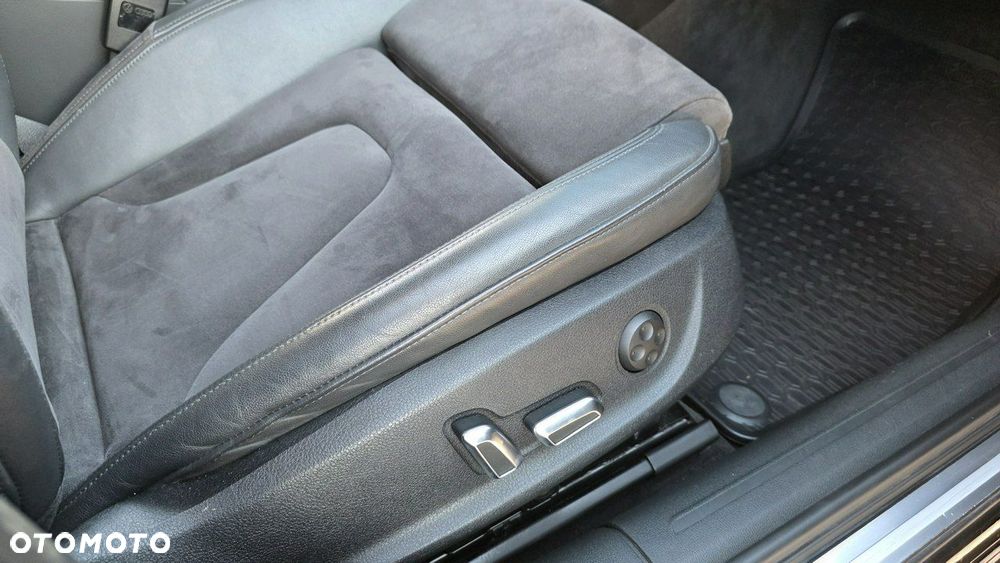 Audi A4 Avant - 30