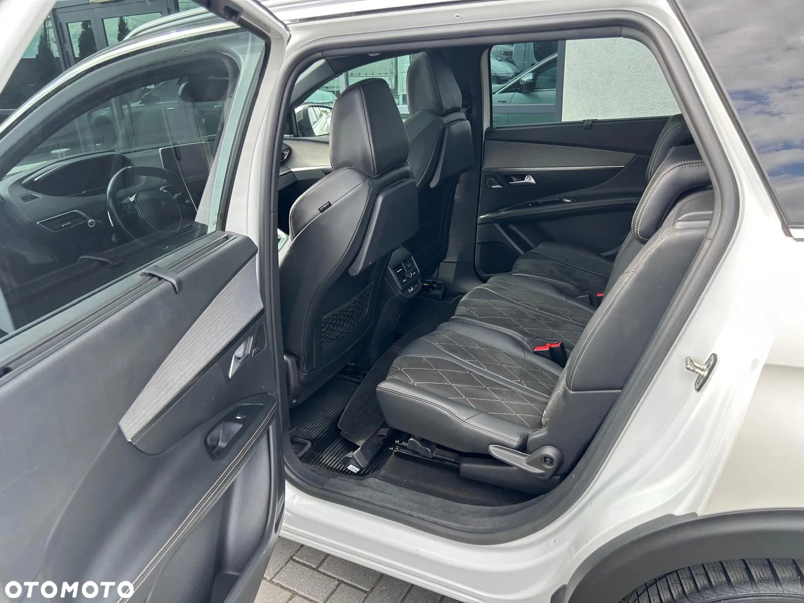 Peugeot 5008 2.0 BlueHDI GT S&S EAT8 - 30