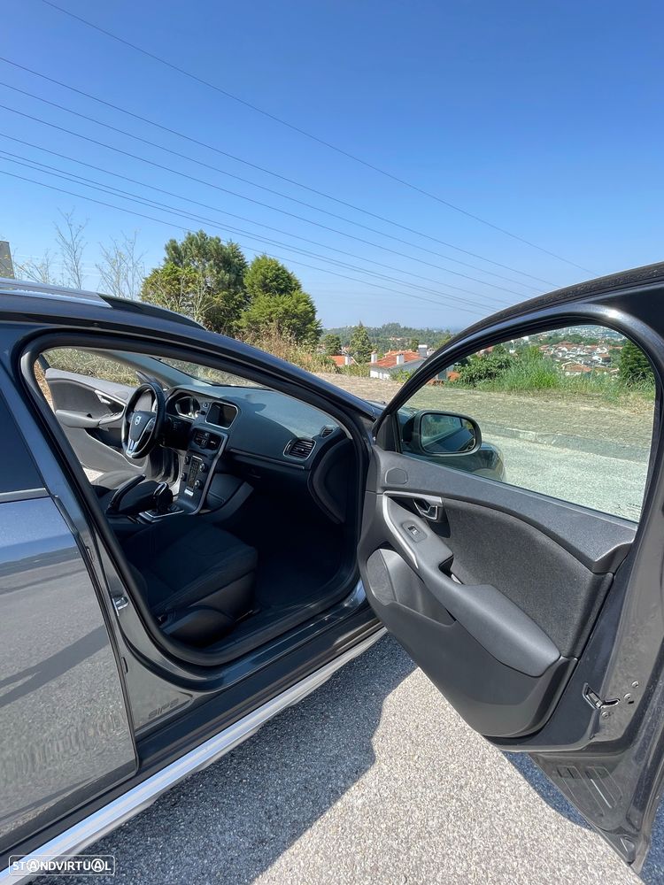 Volvo V40 Cross Country 1.6 D2 Kinetic Powershift - 19