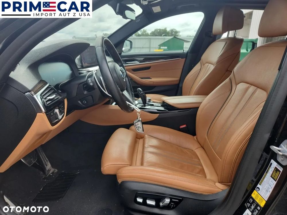 BMW Seria 5 540i xDrive - 7