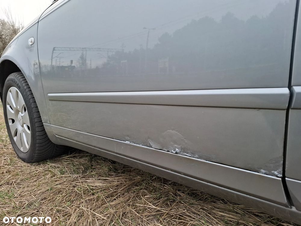 Audi A4 Avant 2.0 TDI DPF multitronic - 14