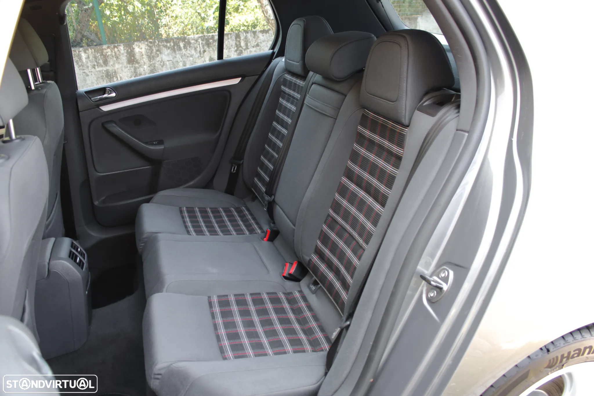 VW Golf 2.0 GTi DSG - 13
