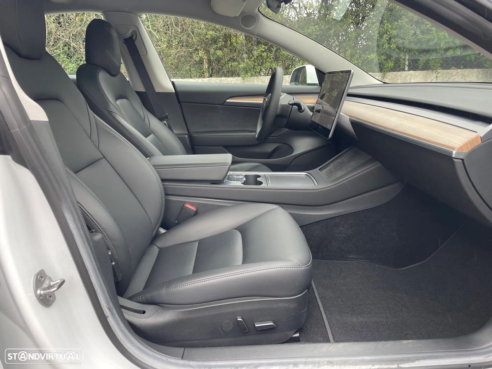 Tesla Model 3 Standard Range Plus RWD - 26