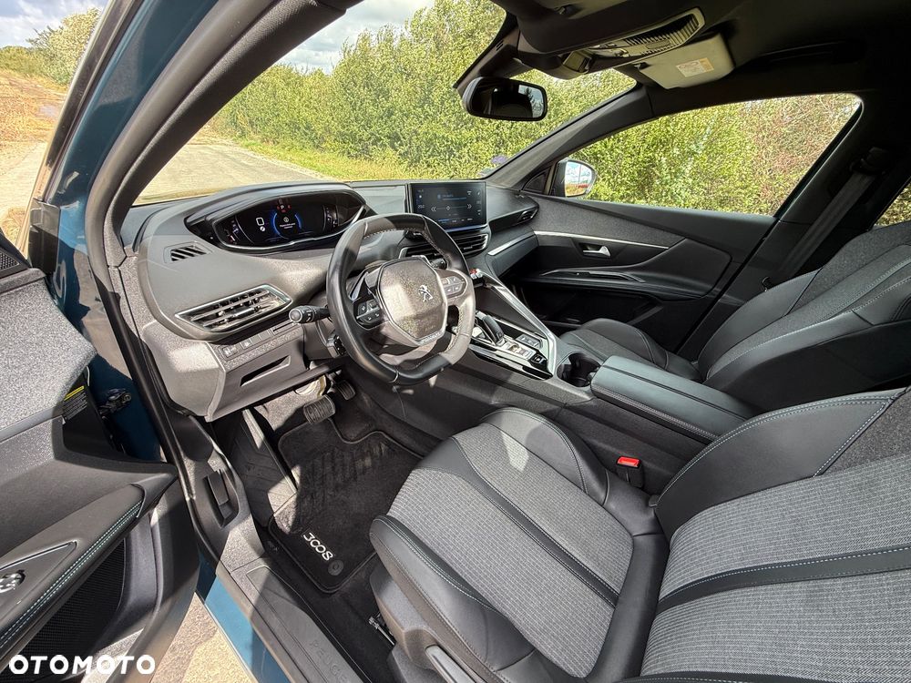 Peugeot 3008 1.2 PureTech Allure Pack S&S EAT8 - 16