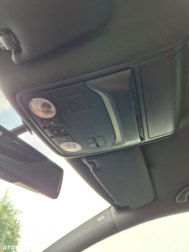 Volkswagen Golf 2.0 GTI DSG - 27