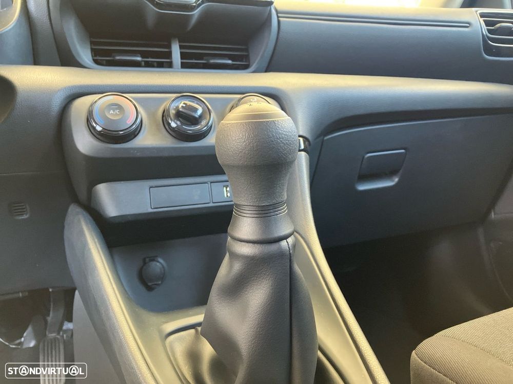 Toyota Yaris - 20