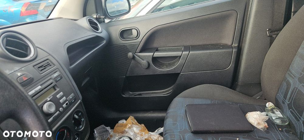 FORD FIESTA MK5 1.25 16V 05-08 RADIO - 3