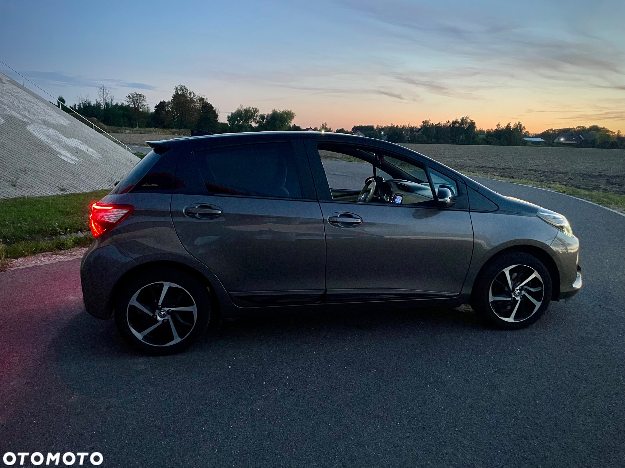 Toyota Yaris 1.5 Selection - 9