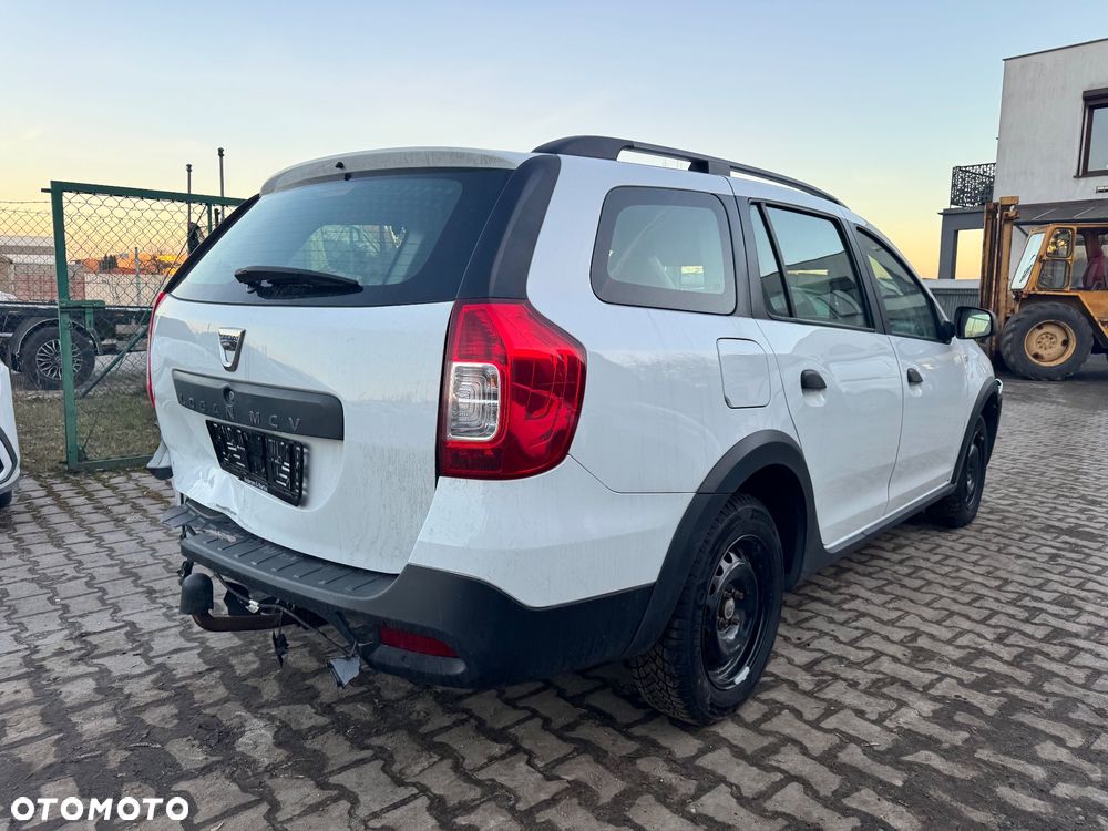 Dacia Logan TCe 90 (S&S) Stepway - 9