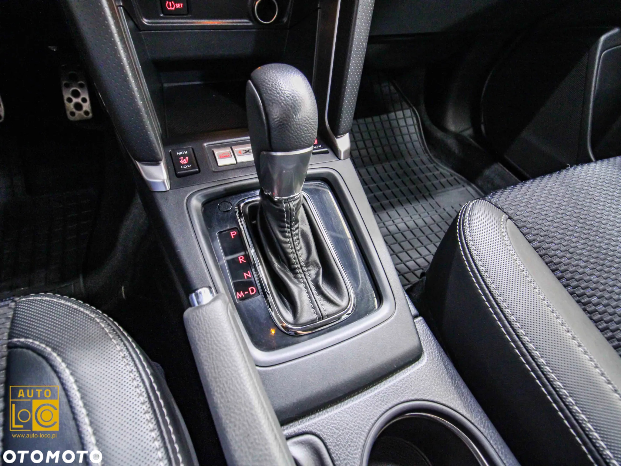 Subaru Forester 2.0 i Exclusive Lineartronic - 24