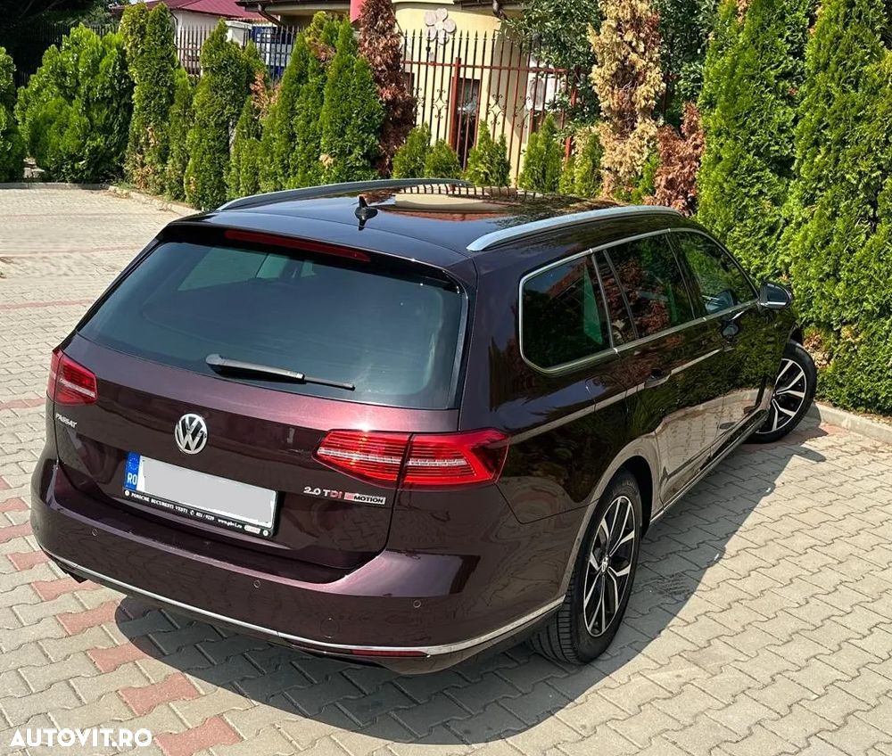 Volkswagen Passat 2.0 TDI DSG 4Motion R Executive - 28