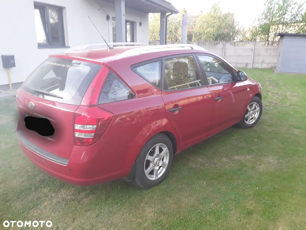 Kia Ceed 1.6 Comfort - 2