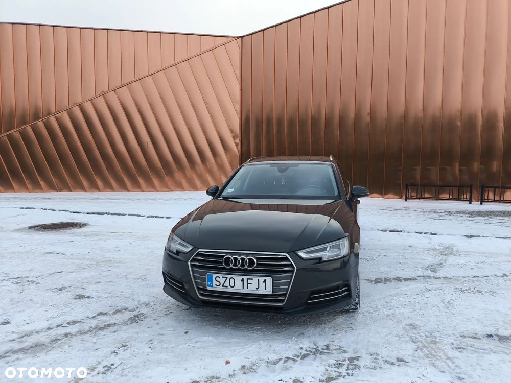 Audi A4 Avant 2.0 TFSI ultra S tronic - 2