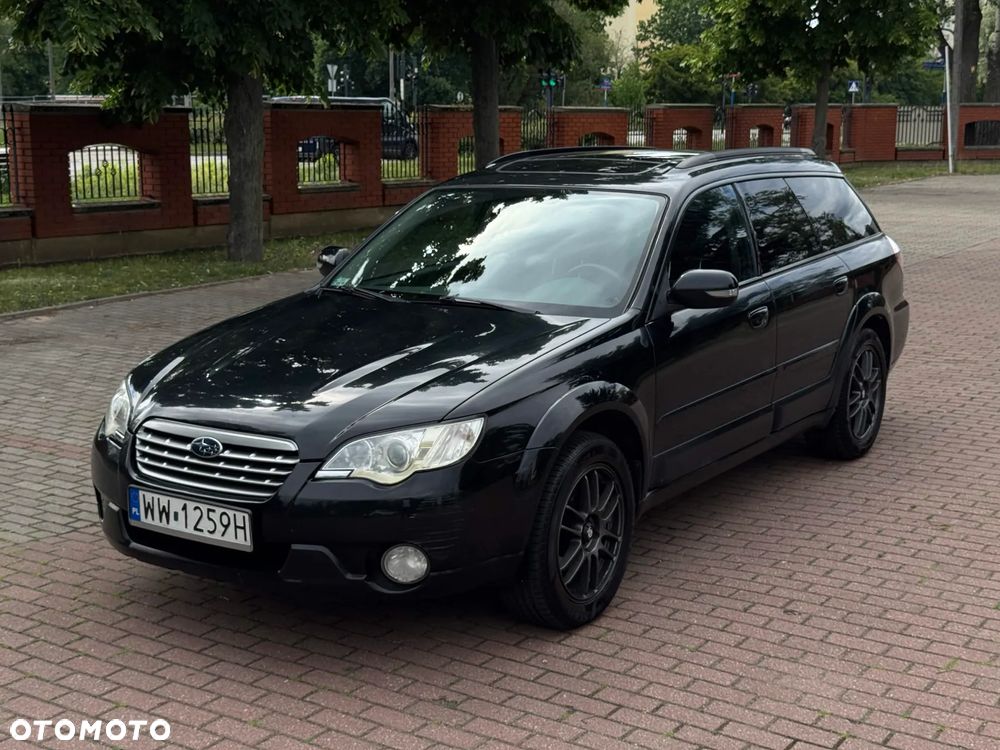 Subaru Legacy 3.0 H6 NAV - 17