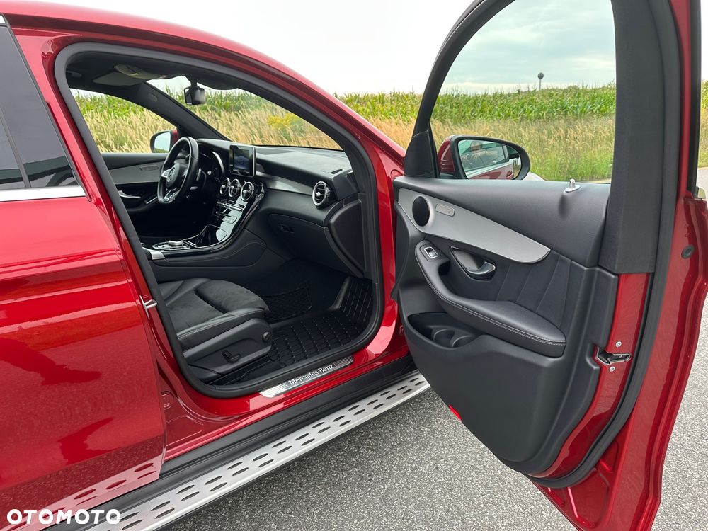 Mercedes-Benz GLC - 27