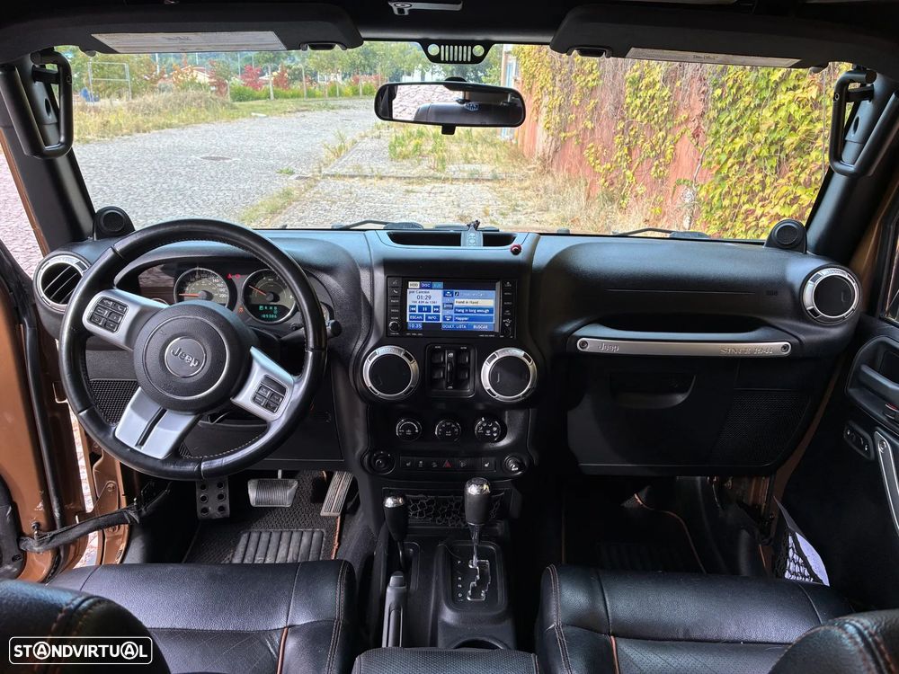 Jeep Wrangler Unlimited 2.8 CRD ATX Sahara Adventure Edition - 3