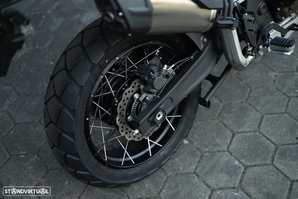 Voge 625 DSX Black Knight - 29