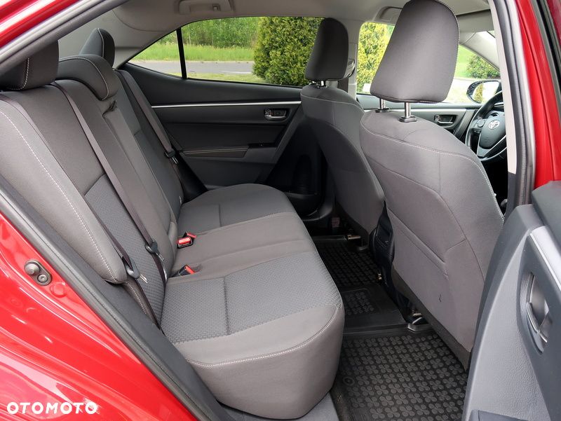 Toyota Corolla 1.6 Premium - 15