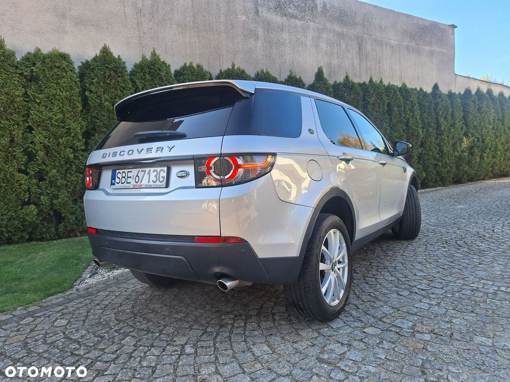Land Rover Discovery Sport 2.0 D150 R-Dynamic HSE - 34