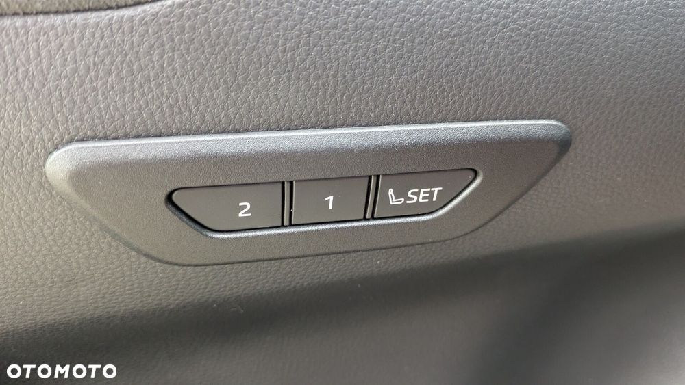 Toyota C-HR 1.8 Hybrid Executive - 21