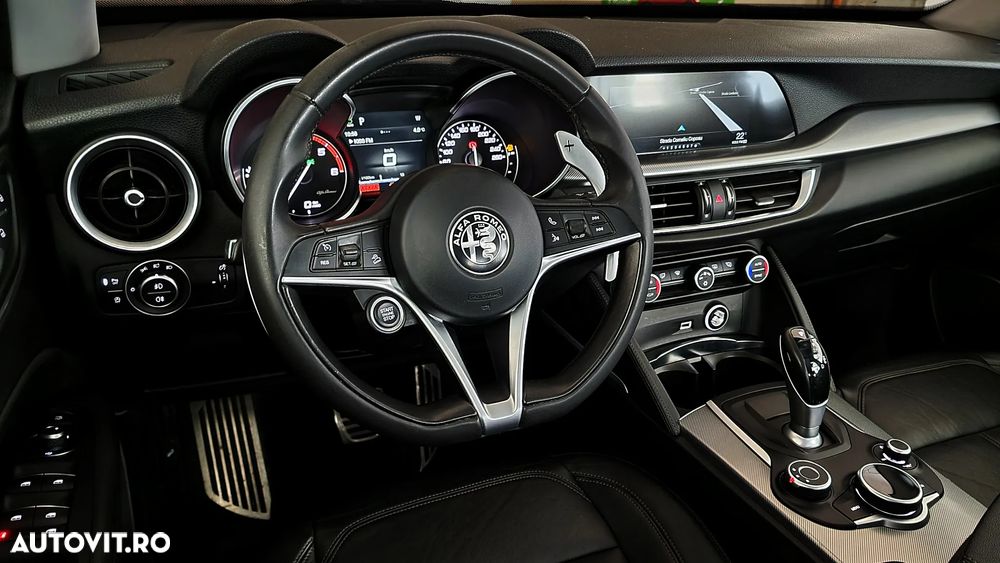 Alfa Romeo Stelvio 2.2 16V AT8 Super - 27