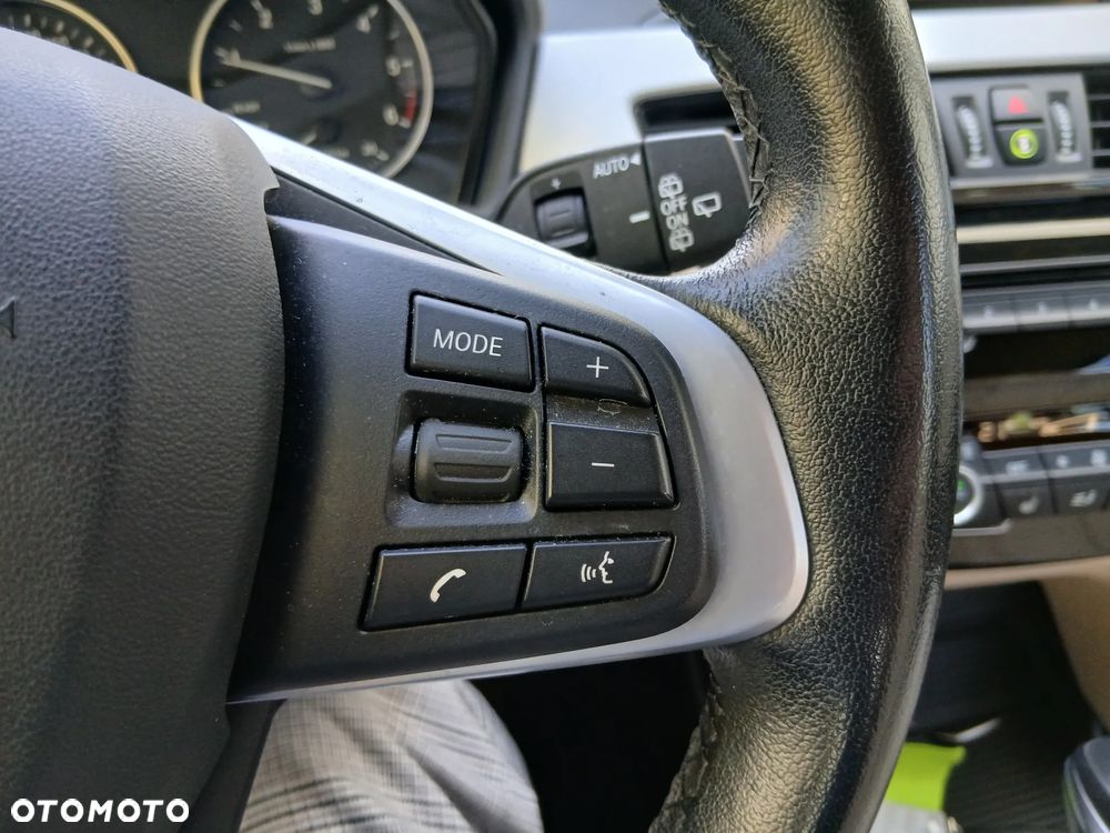 BMW X1 sDrive18d - 21