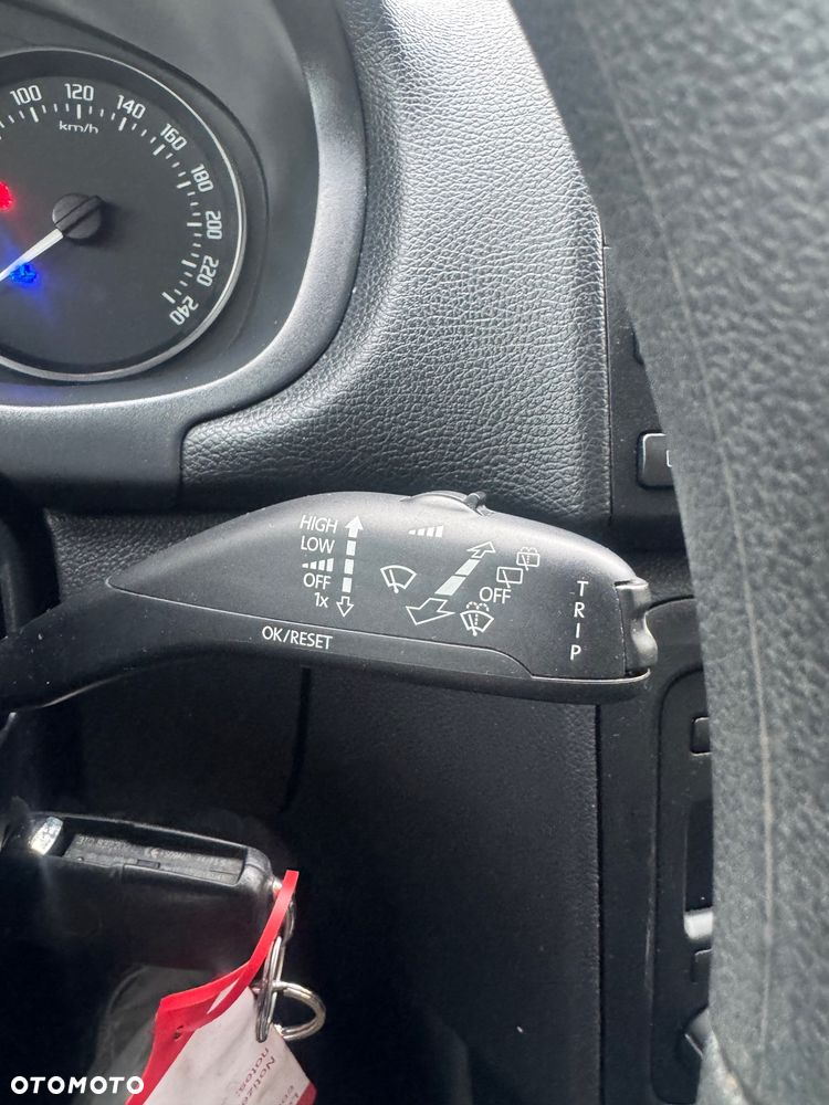 Skoda Fabia 1.4 16V Active Plus - 24