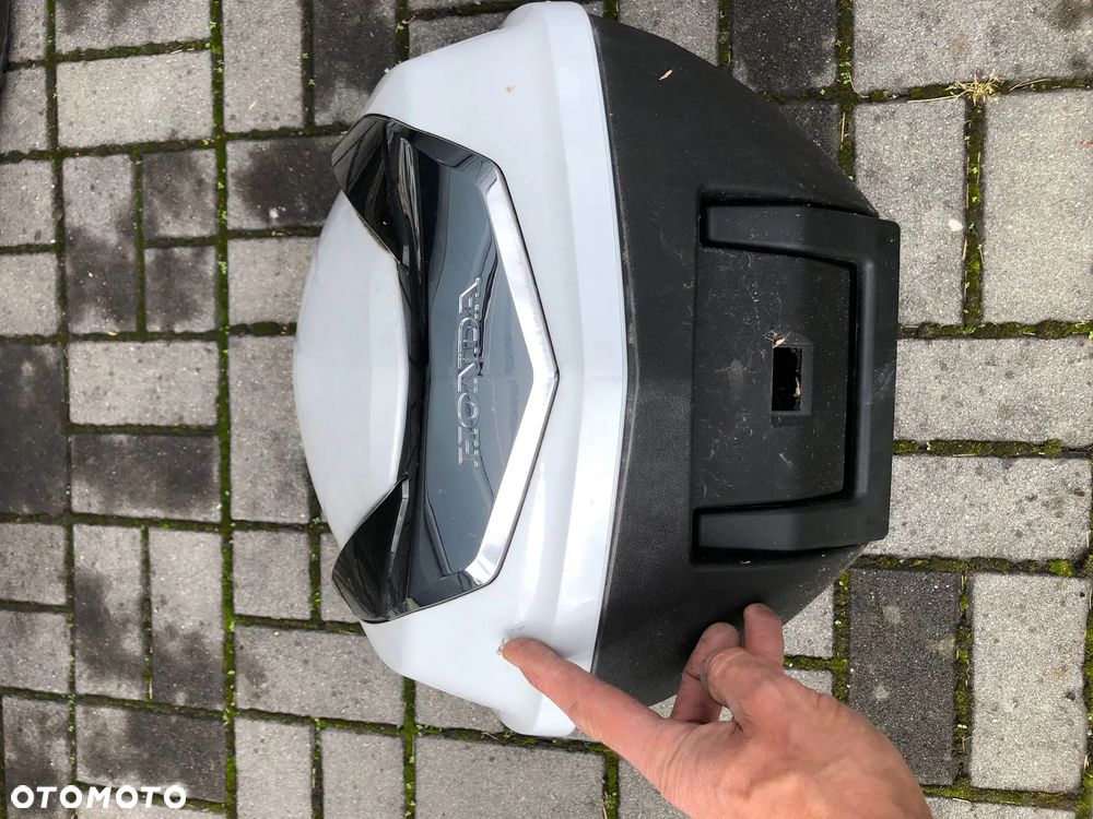 Honda SH 125 300 kufer  tyl kuferek - 5