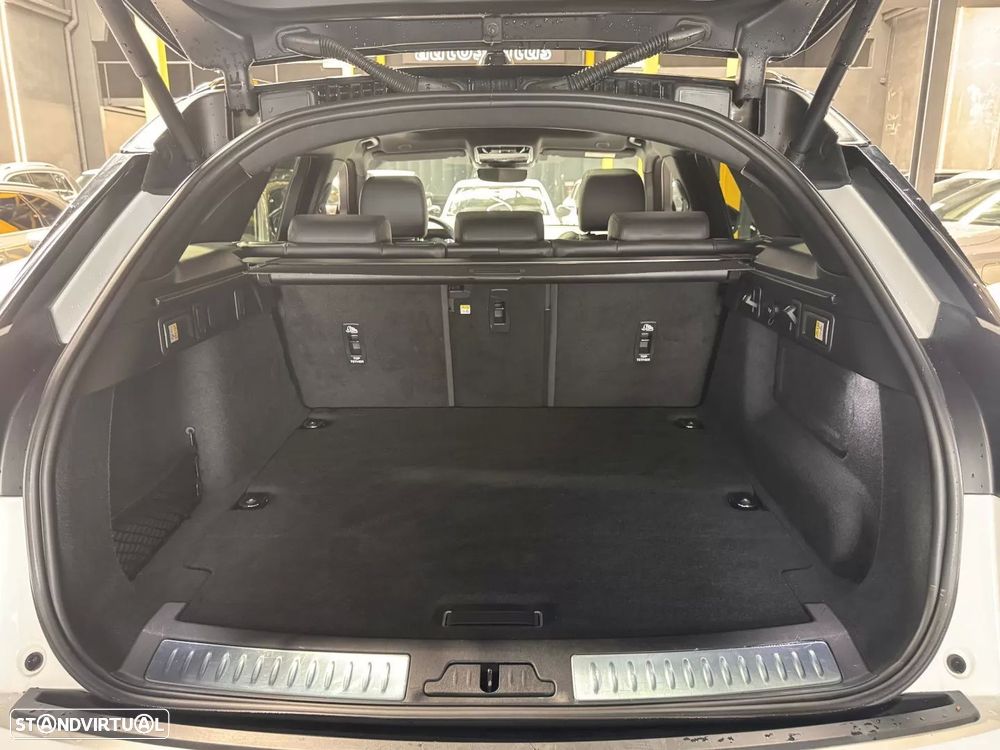 Land Rover Range Rover Velar 2.0 P400e AWD R-Dynamic SE - 36