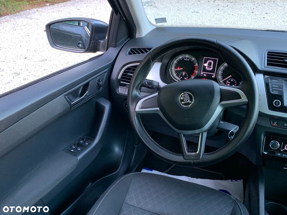 Skoda Fabia 1.2 TSI Monte Carlo - 38