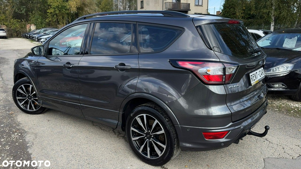 Ford Kuga - 2