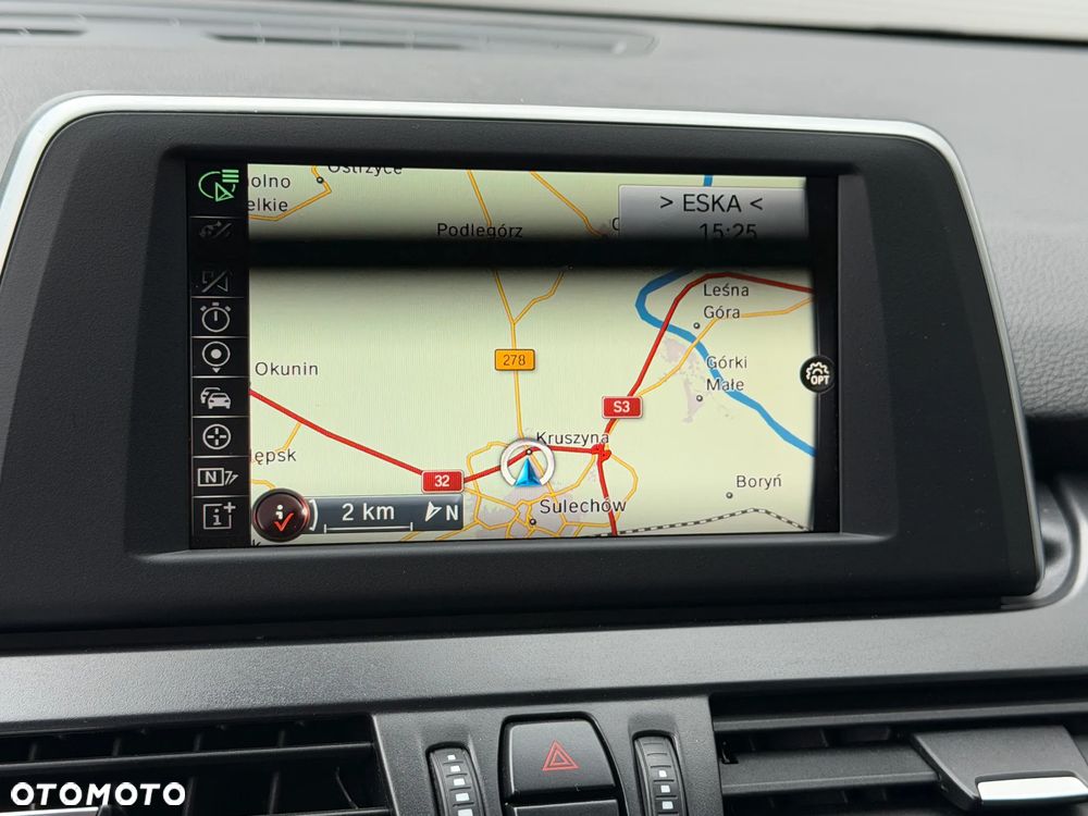 BMW Seria 2 218d Sport-Aut Advantage - 27