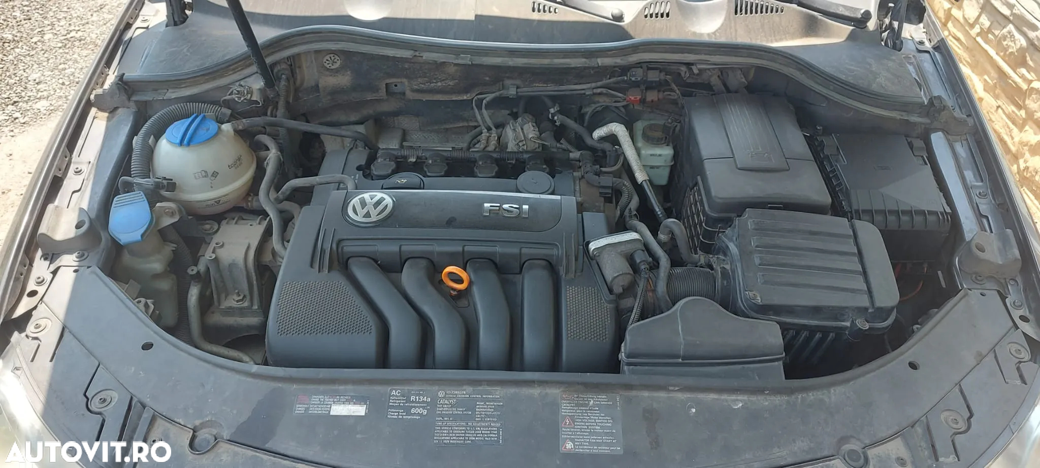 Volkswagen Passat - 2