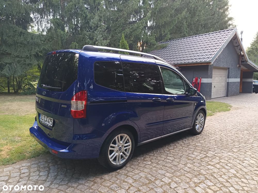 Ford Tourneo Courier 1.0 EcoBoost S&S Titanium - 13