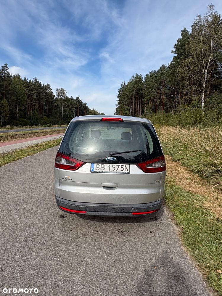 Ford Galaxy - 4