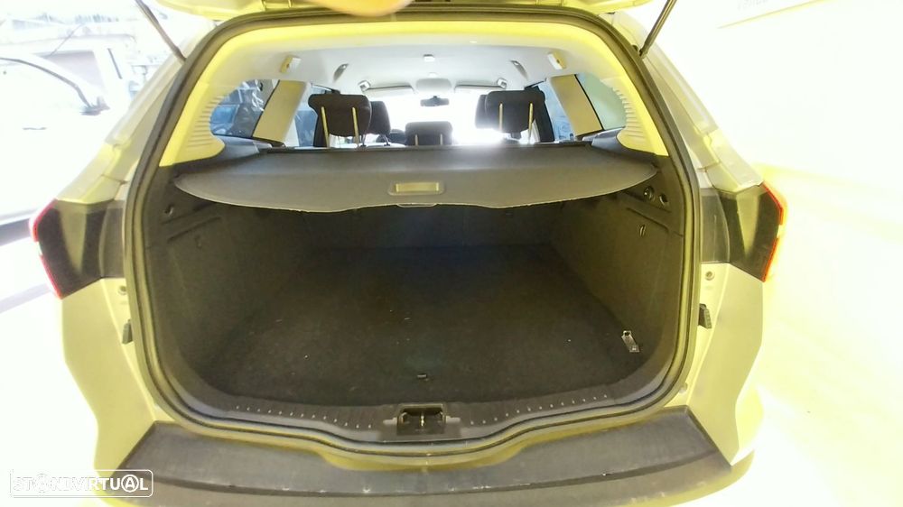 Ford Focus 1.5 TDCi EcoBlue Titanium - 19