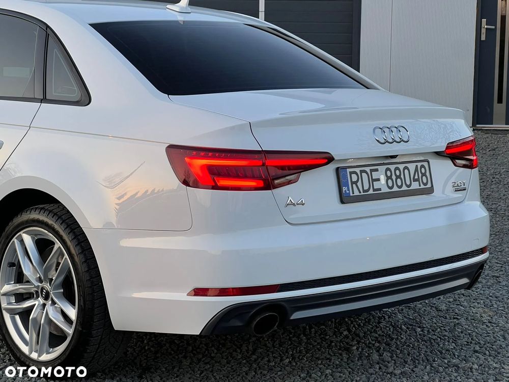 Audi A4 Limousine - 10