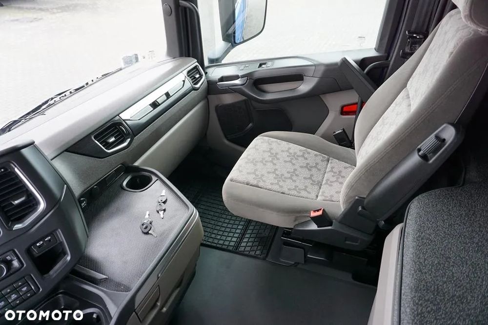 Scania / S 500 / ACC / E 6 / FIRANKA / 20 PALET / DŁ. 8,1 M /  RETARDER - 38